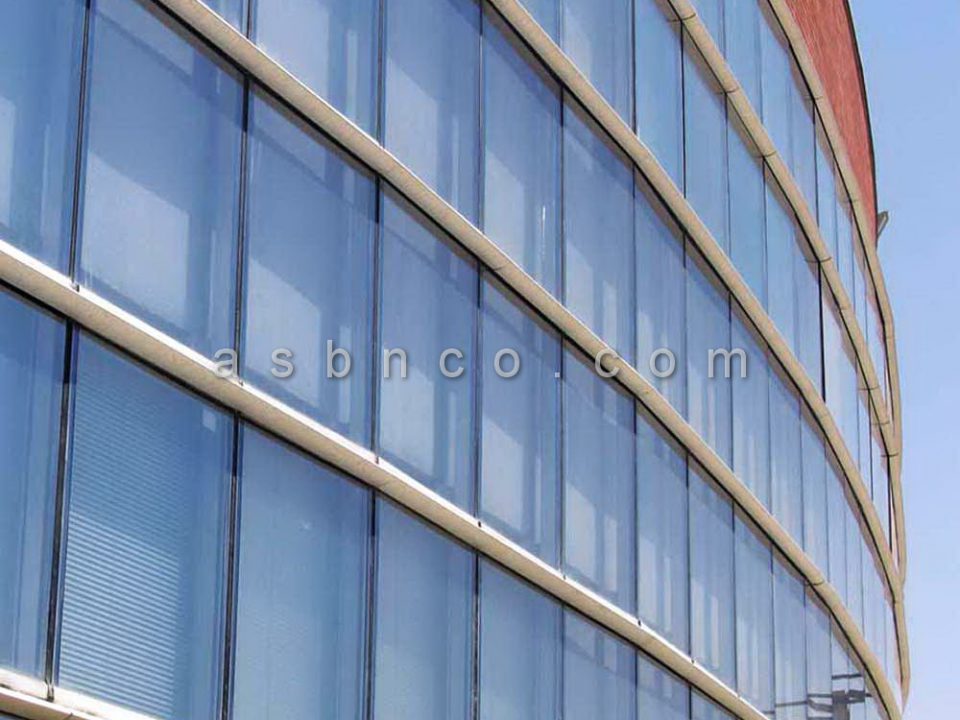 طراحی نمای شیشه ای ساختمان
